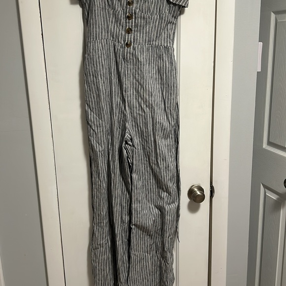 Black & white stripped jumpsuit - Picture 2 of 4